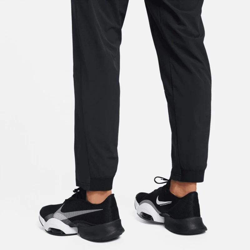 Černé pánské tepláky Nike Pro Dri-FIT Vent Max