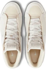 Dámské bílé boty Blazer Mid Victory  Nike