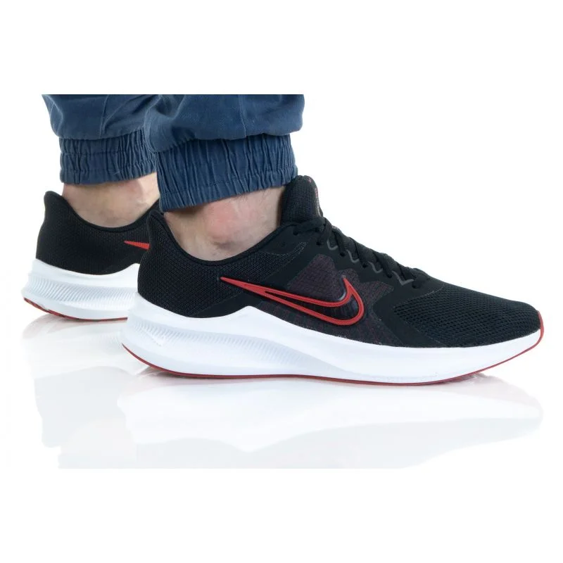 Černá pánská obuv Nike Downsshifter