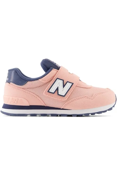 Krásné dívčí volnočasové boty New Balance