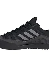 Pánské černé trekové boty Terrex Swift Solo 2 Adidas